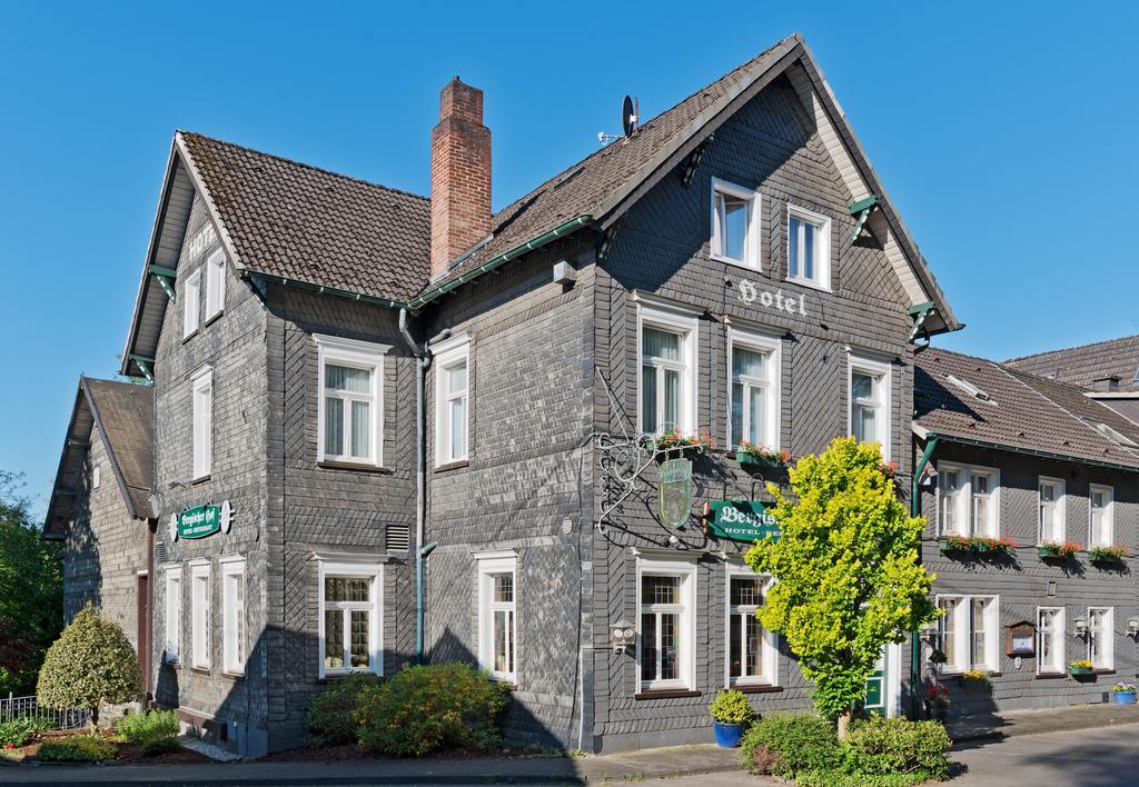 Hotel Bergischer Hof Windeck Exterior photo